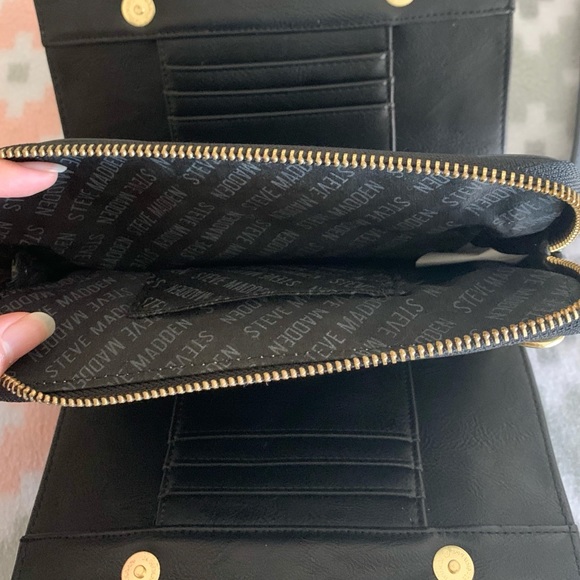 STEVE MADDEN crossbody bag - Picture 2 of 5